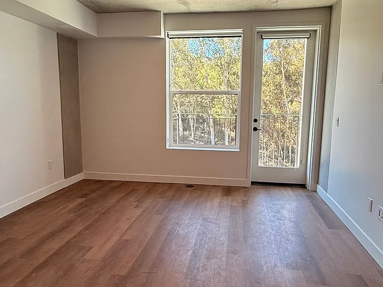Rainford Apartments — Photo 17