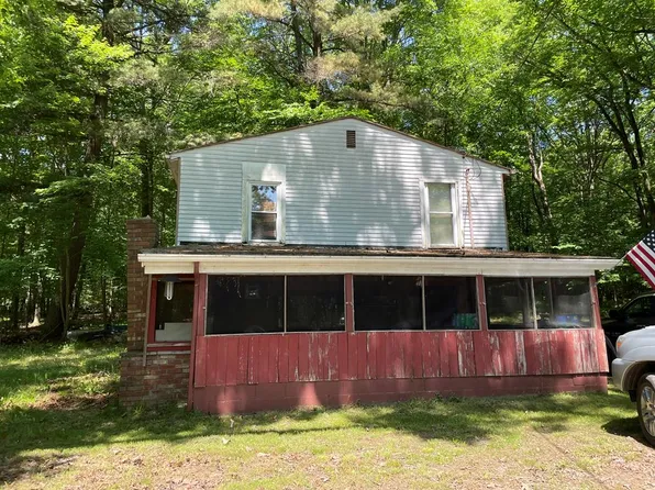 682 Wood Hill Rd, Kennerdell, PA 16374