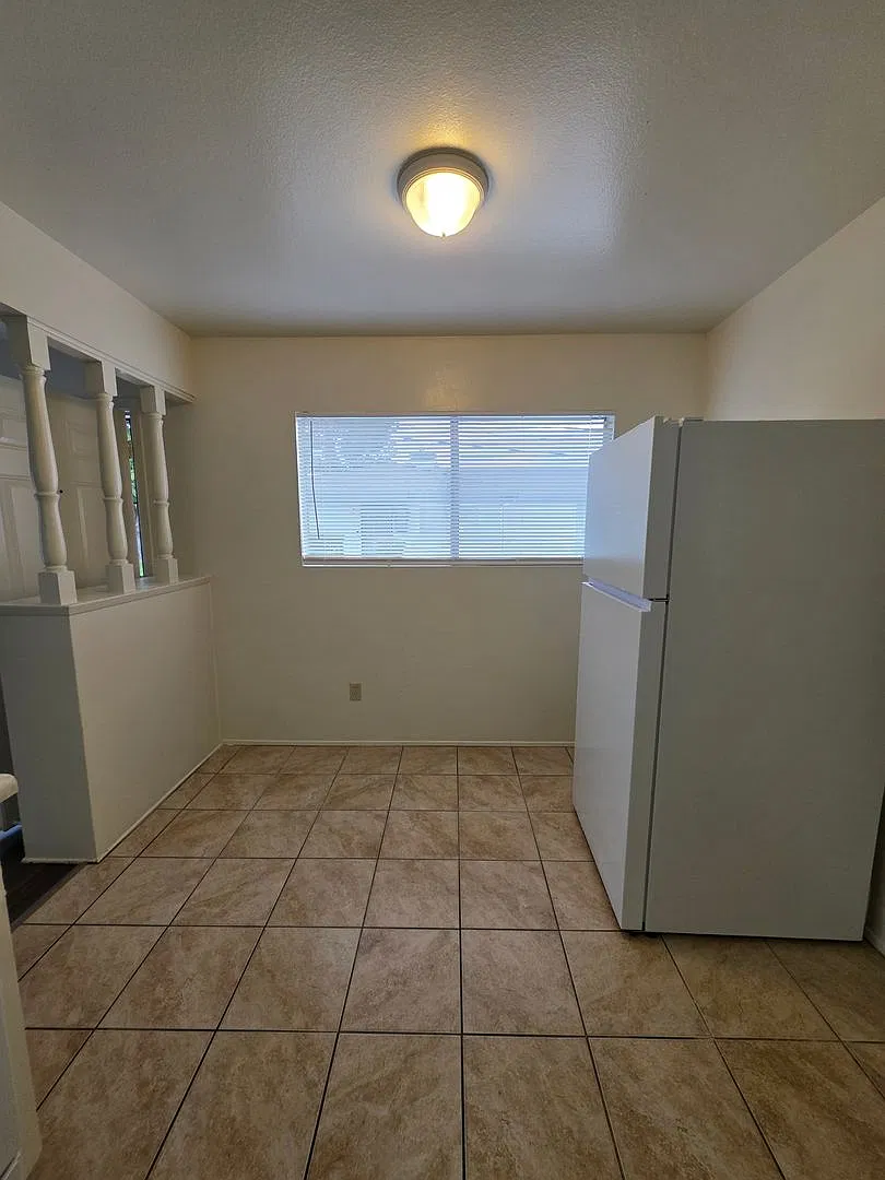 112 Garnsey Ave. #A - Apartment — Photo 4