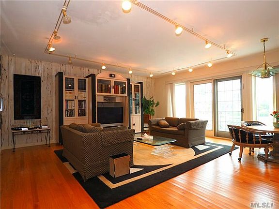 4th image of 3434 Park Ave