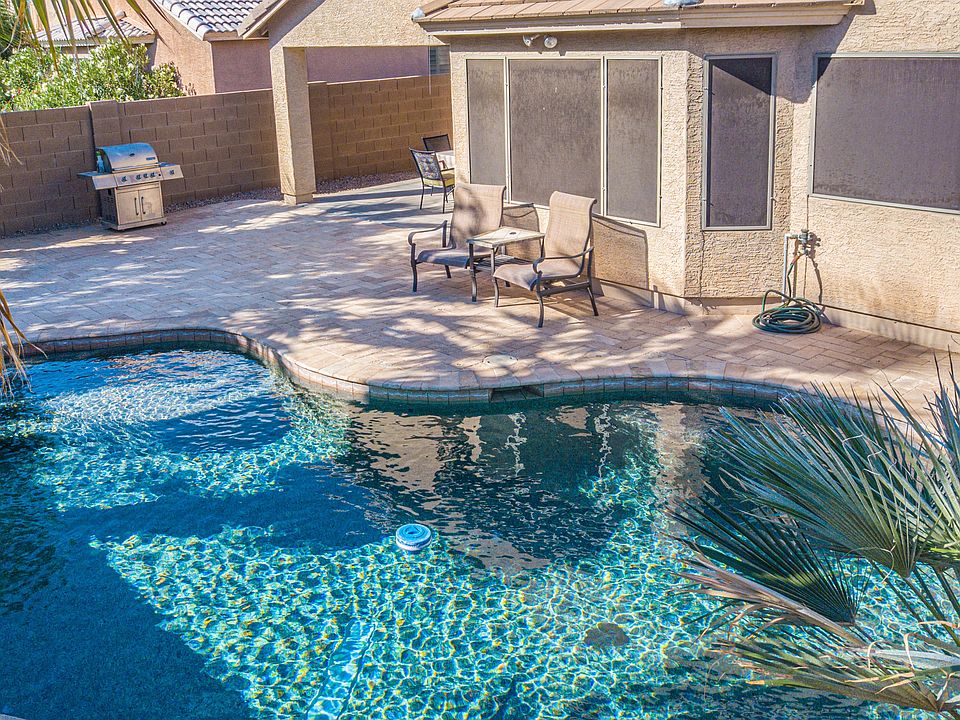 1st image of 45761 W Windmill Dr