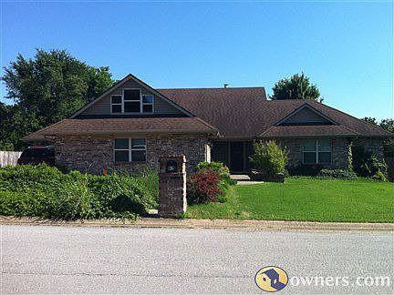 Beautiful home in a great neighborhood!