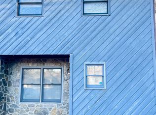 348 River Rd APT A1, Bluff City, TN 37618