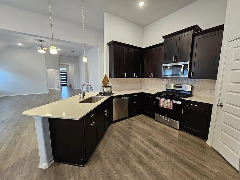 13109 Ditka Dr — Photo 7