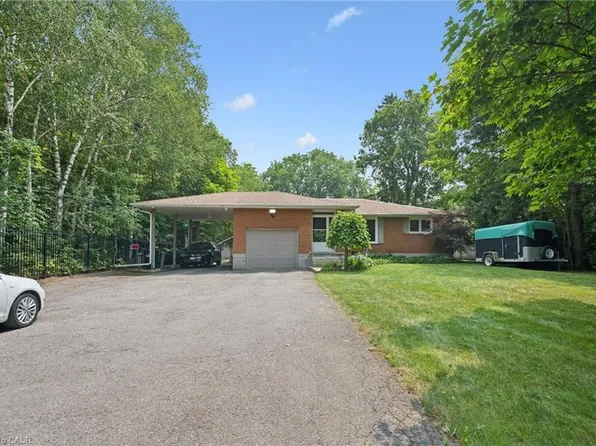 410 Avenue Rd, Cambridge, ON N1R 5S4