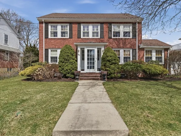 98 Farnham St, Belmont, MA 02478