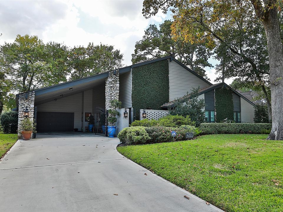 1st image of 6222 Pebble Beach Dr
