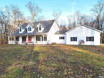 282 Fig Rd, Flora, IL, 62839