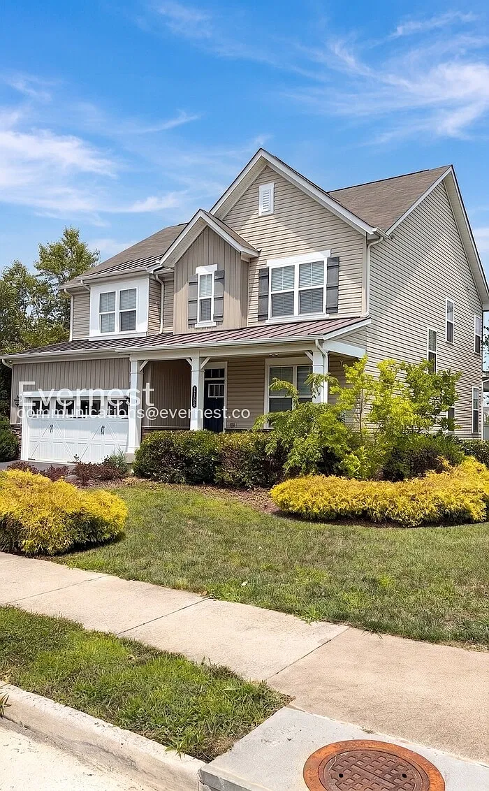 5 bed, 4.5 bath, 4047 sqft, $3,495 — Photo 1