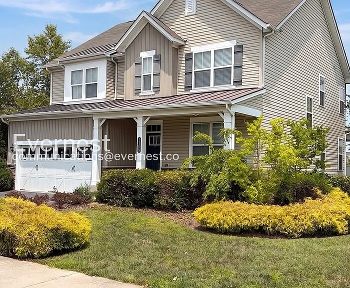 1735 Hudgins Farm Cir — Photo 1