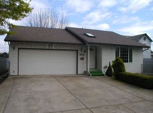 1424 E Park Ave NE, Salem, OR 97301