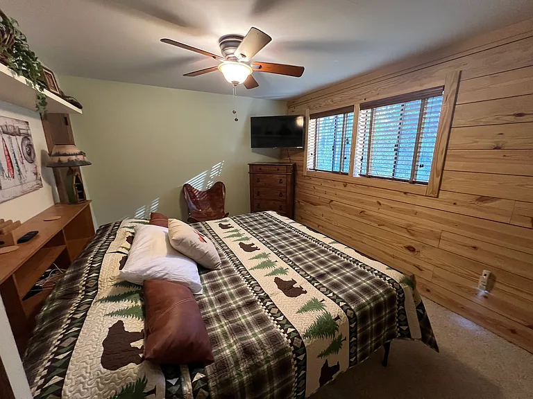 544 Cobb Cir — Photo 14