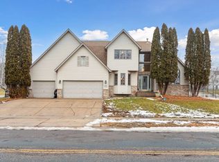 2982 Walter St, Saint Paul, MN 55109