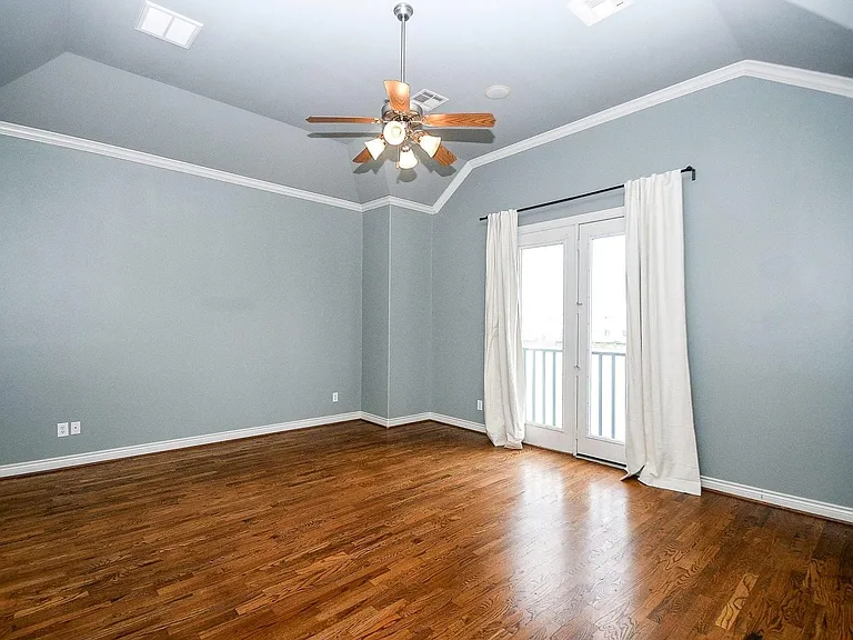 2222 Hilshire Lake Dr — Photo 22