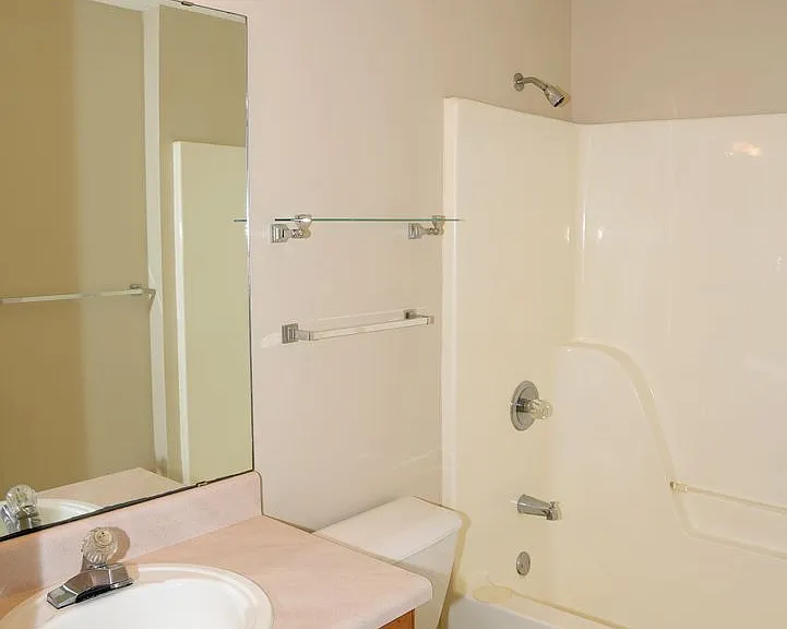 645 Jerrells Ave — Photo 10