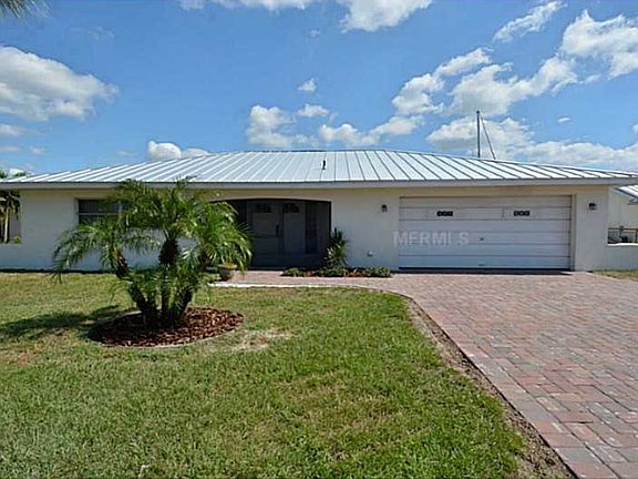 3rd image of 6333 Cottonwood Ln