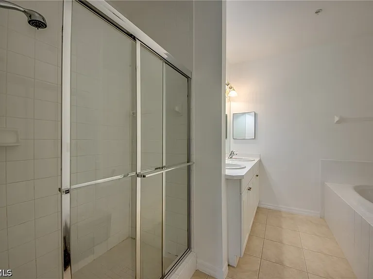 15250 Riverbend Blvd #204 — Photo 13