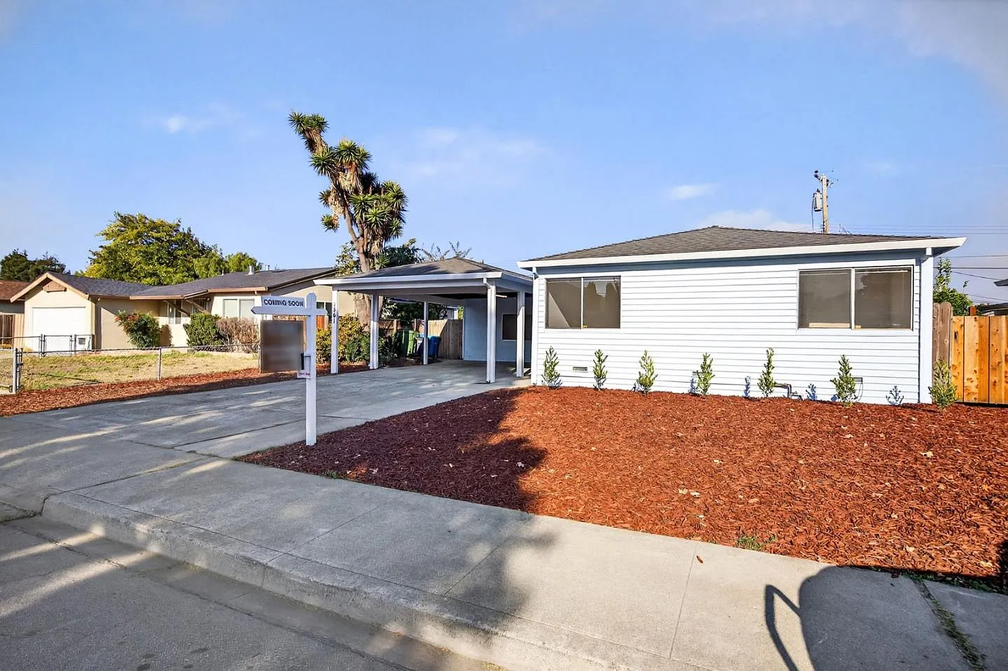 1861 Nelson Dr photo 1