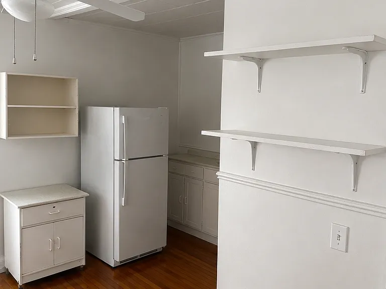 165 Brunswick St #2 — Photo 3