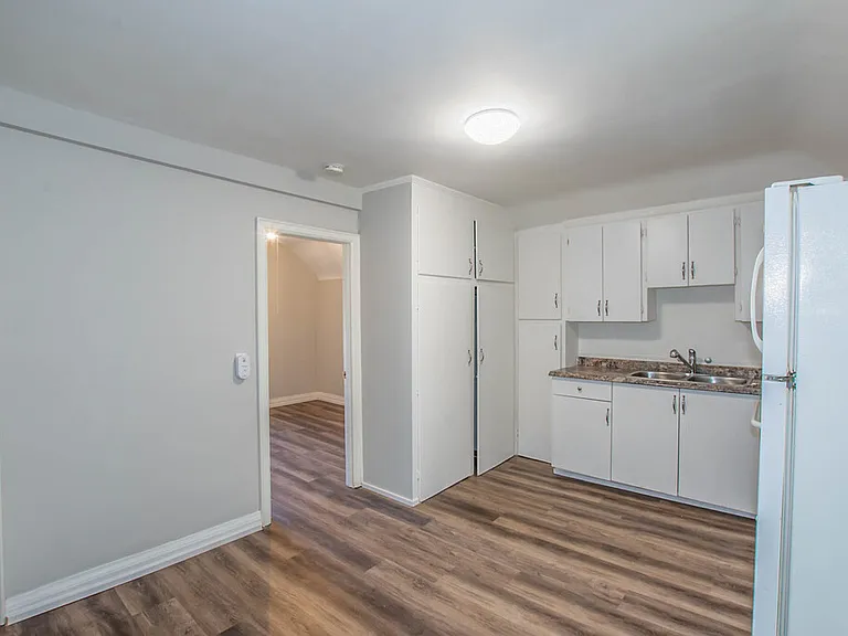 44 Rodman St #3 — Photo 5