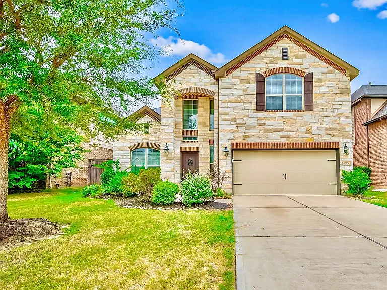 3515 Big Hickory Ct — Photo 2