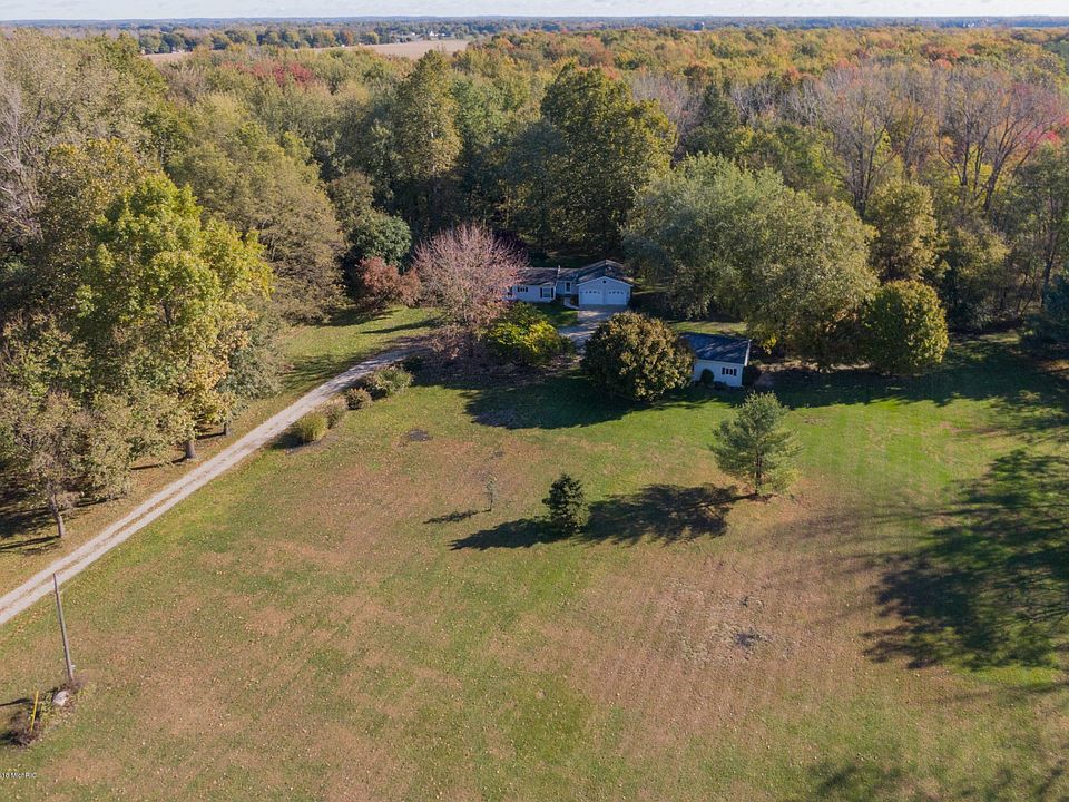 17008 Indian Prairie-303