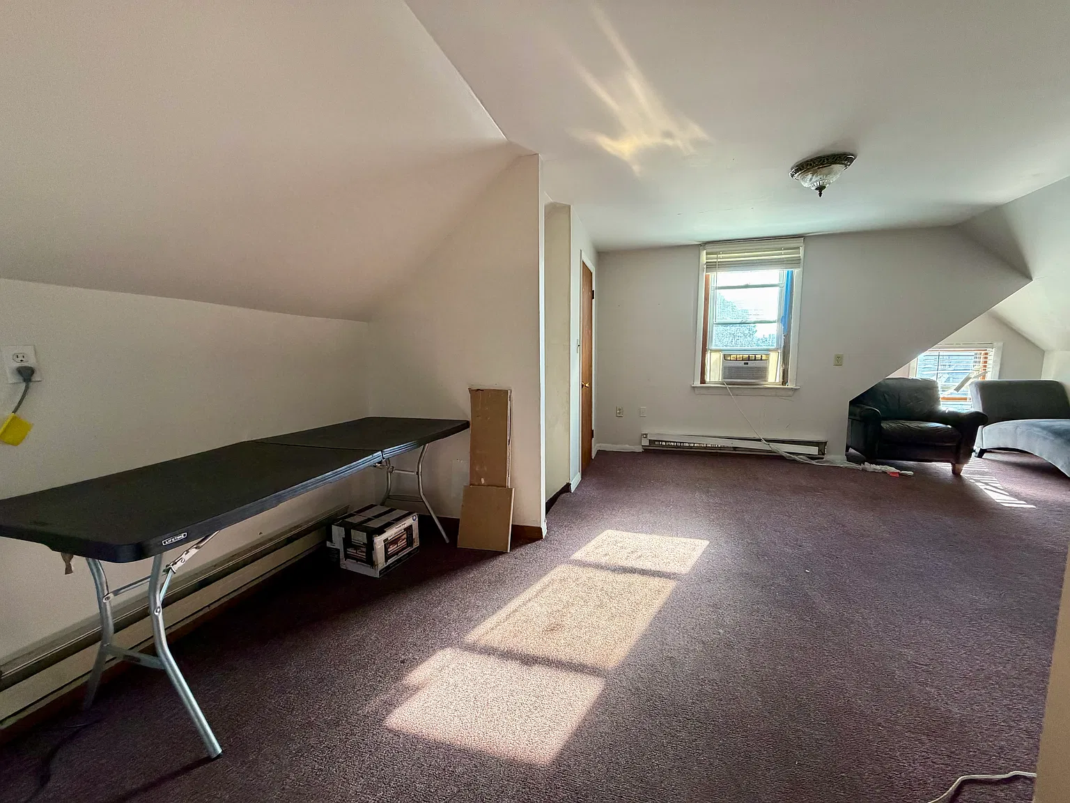 2 bed, 9999 sqft, $2,300 — Photo 3