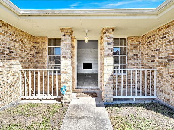3rd image of 5531 Christian Ln