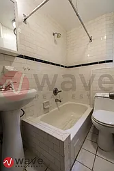 Rented by Wave Real Estate Group