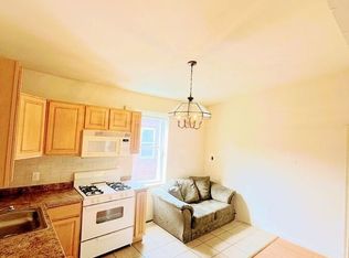 1528 N 18th St #3F, Philadelphia, PA 19121