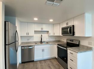 1548 E 30th Ave #2, Apache Junction, AZ 85119