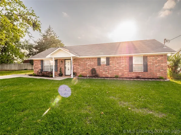 2101 N 11th St, McAlester, OK 74501