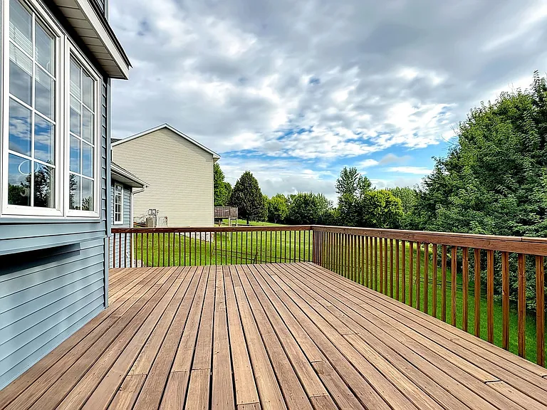 1839 Valley Ridge Trl S — Photo 9