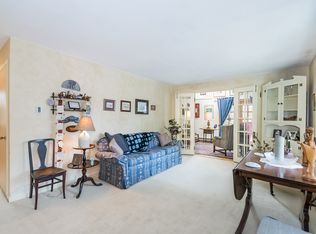 164 Dickinson Hill Rd, Russell, MA 01071