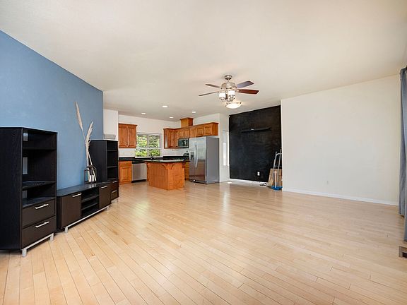 4th image of 2204 Davini Ln
