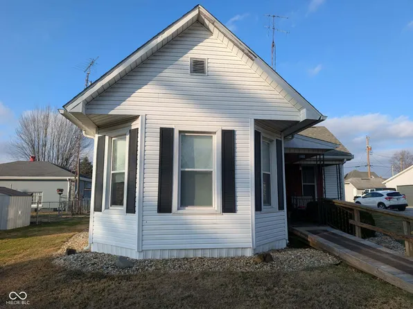 1885 E Voorhees St, Harmony, IN 47853