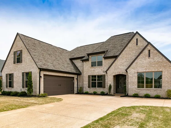 9725 Woodland Fox Ln N, Cordova, TN 38018