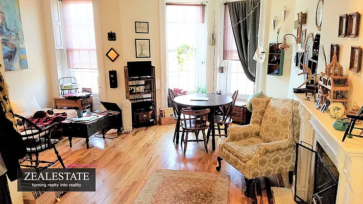 Rented by ZealEstate Group Inc | media 16