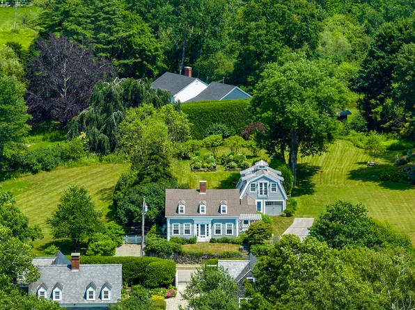 28-30-32 Mechanic Street, Rockport, ME 04856