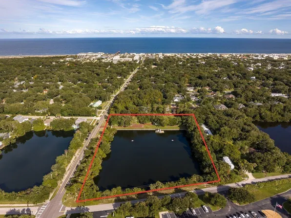 715 16th St, Saint Augustine, FL 32080