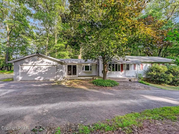 3186 Hillcrest Dr, Saylorsburg, PA 18353