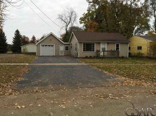 410 N Lamb St, Perry, MI 48872