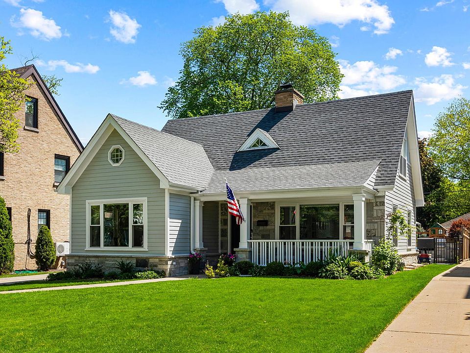 1st image of 529 Blackstone Ave