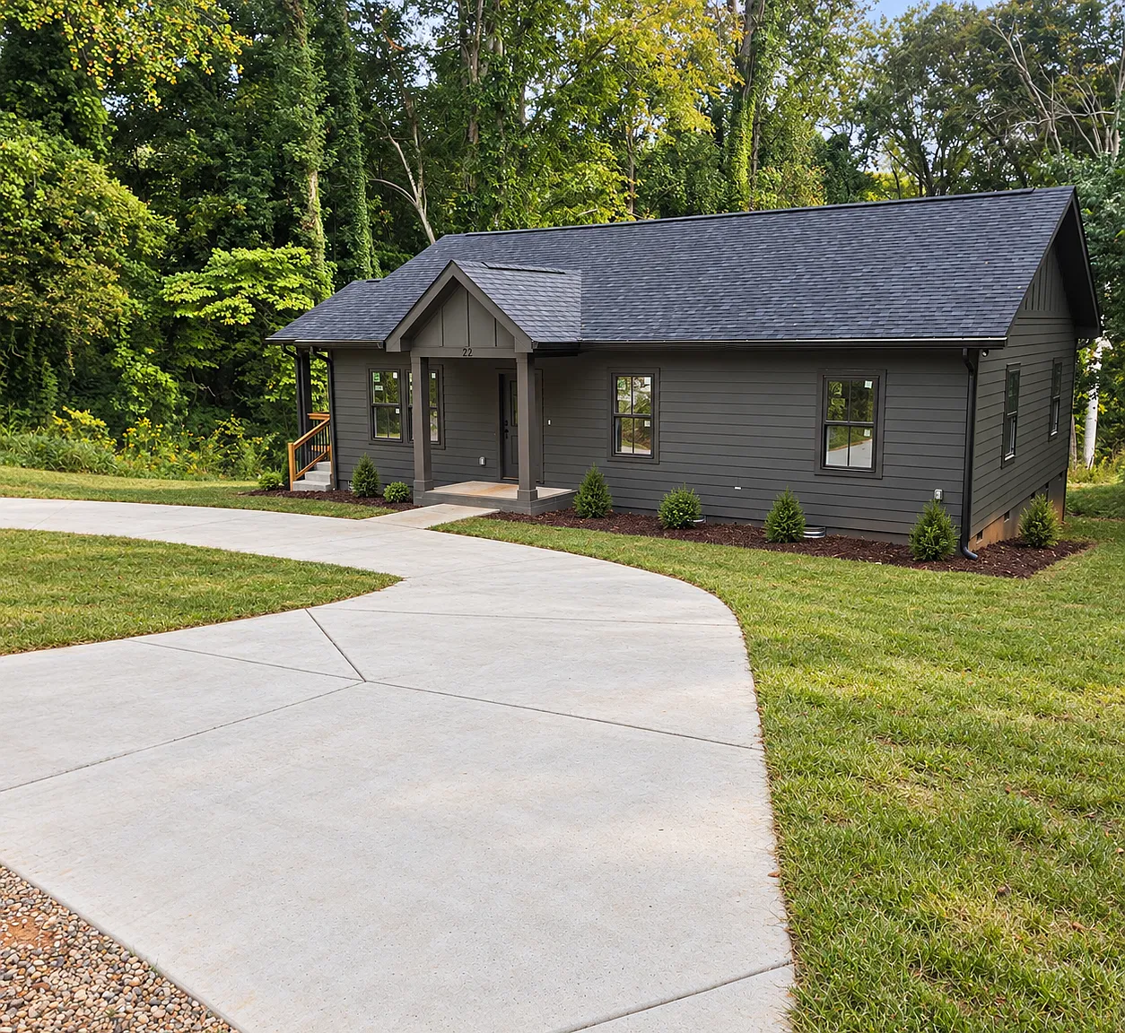 3 bed, 1600 sqft, $2,395 — Photo 3