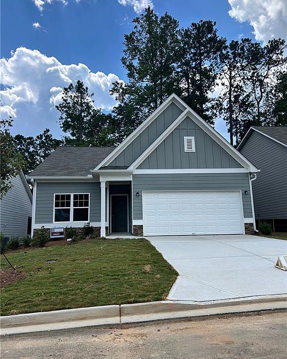 1st image of 366 Cedar Hill Dr