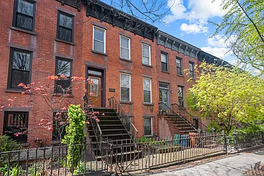 Sold by Jaymore Realty LLC