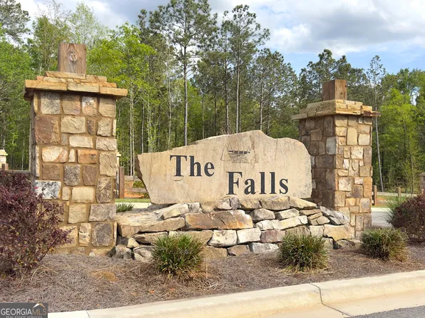 113 Falls Ln NE, Milledgeville, GA 31061