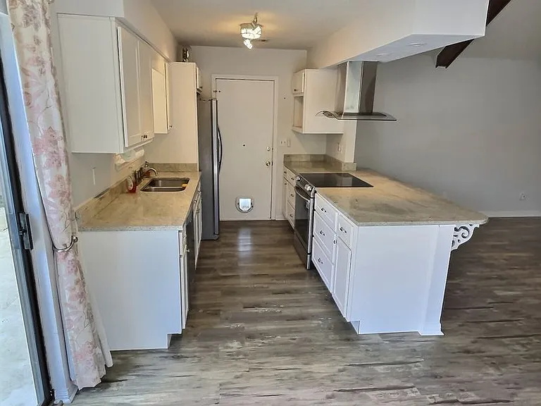 875 Laurelwood Dr — Photo 6