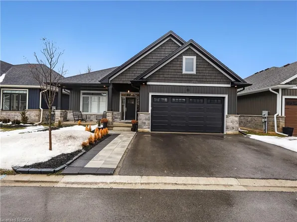 68 Cedar St #11, Brant, ON N3L 0A1