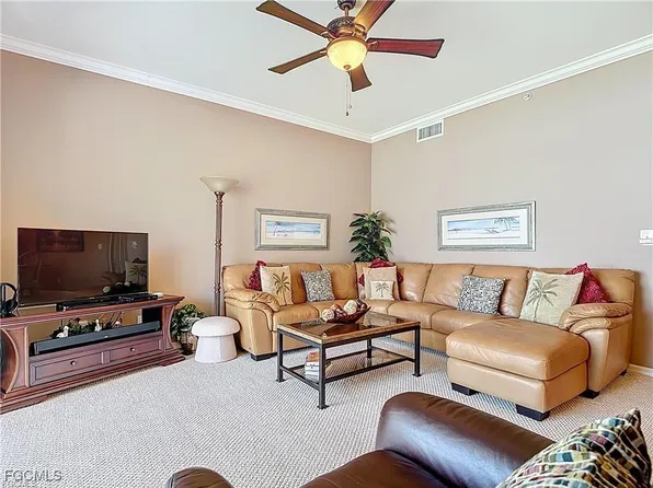 8096 Queen Palm Ln APT 227, Fort Myers, FL 33966